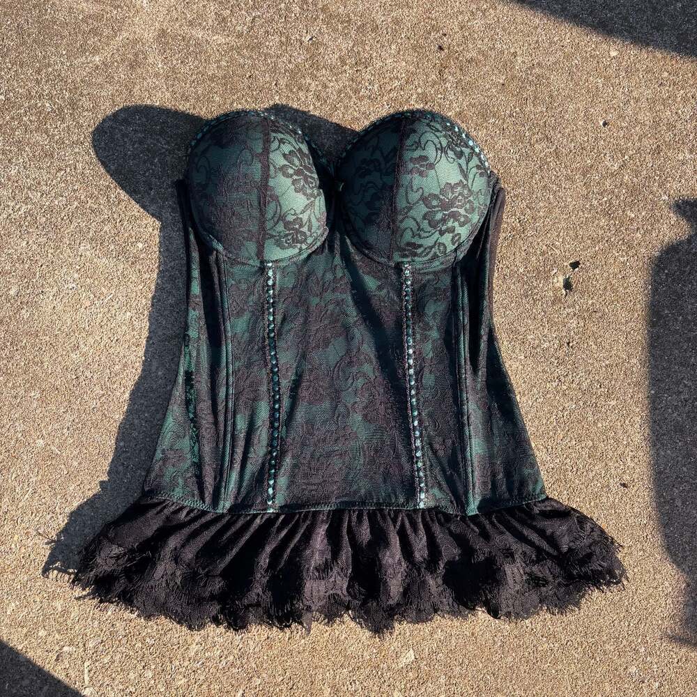 Baci Lingerie Bustier Corset Garter belt Black Lace Green witchy Dark Romantic